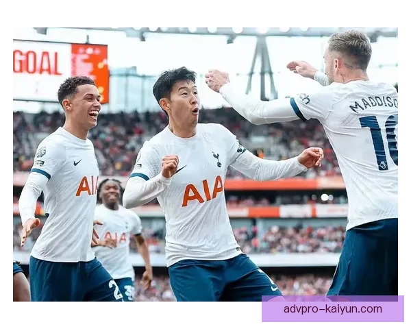 英超赛季高潮迭起，争冠保级双线作战备受关注