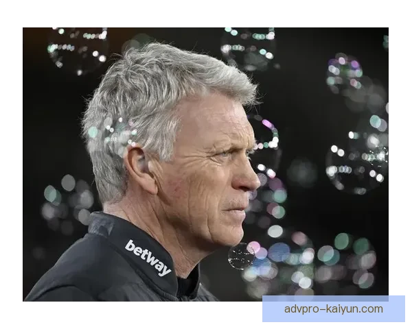 英超莫耶斯执教西汉姆表现稳健，期待迎来新赛季挑战